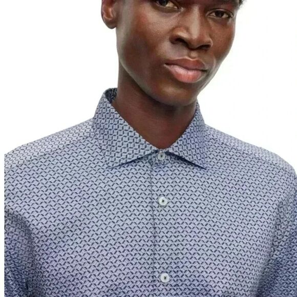 REGULAR-FIT SHIRT IN PRINTED FABRIC - Picture 4 of 8